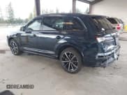 ✅ 2024 Audi Q7 Premium Plus • VIN: WA1LXBF72RD006021 • Lot: 43516468. Wystawiony na IAAI z przebiegiem 12 139 mil. Bezpłatny archiwum sprzedaży aukcyjnych z USA i szczegółowy raport historii pojazdu na DreamBid. Zdjęcie 3.