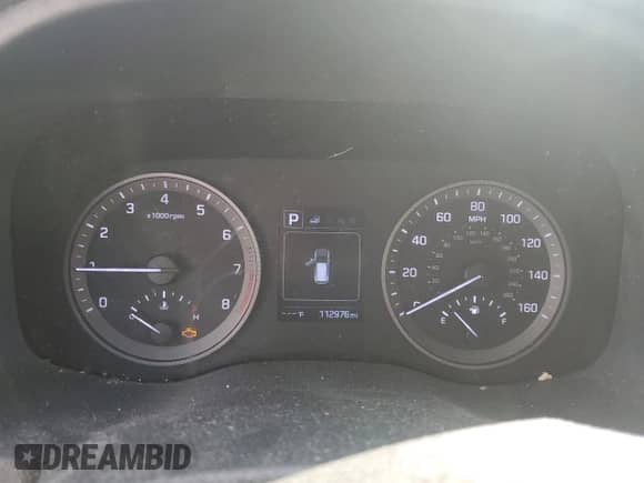 2017 Hyundai Tucson SE Plus z VIN KM8J3CA48HU584016, wystawiony jako Copart lot #61793265 z przebiegiem 112 976 mil mil oraz Szkoda całkowita • Salvage title. Historia ofert i sprzedaży dostępna na DreamBid. Obrazek 9.