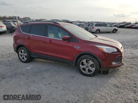 ✅ 2016 Ford Escape SE • VIN: 1FMCU9GX8GUA62186 • Лот: 93554935. Опубликован ранее на Copart с пробегом 55 659 миль. Бесплатный доступ к архиву аукционных продаж из США и подробный отчёт об истории автомобиля на DreamBid. Изображение 4.