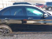 ✅ 2019 Mercedes-Benz C 43 AMG • VIN: 55SWF6EB1KU285333 • Lot: 41585655. Wystawiony na IAAI z przebiegiem 61 180 mil. Bezpłatny archiwum sprzedaży aukcyjnych z USA i szczegółowy raport historii pojazdu na DreamBid. Zdjęcie 13.