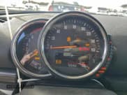 ✅ 2016 MINI Clubman • VIN: WMWLN5C59G2B27993 • Lot: 94456905. Wystawiony na Copart z przebiegiem 103 493 mil. Bezpłatny archiwum sprzedaży aukcyjnych z USA i szczegółowy raport historii pojazdu na DreamBid. Zdjęcie 9.