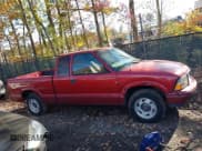 ✅ 1998 GMC Sonoma SLS • VIN: 1GTCS1940W8520986 • Lot: 43620364. Listed on IAAI with 221,061 mi. Free auction sales archive from the USA and detailed vehicle history report at DreamBid. Image 13.