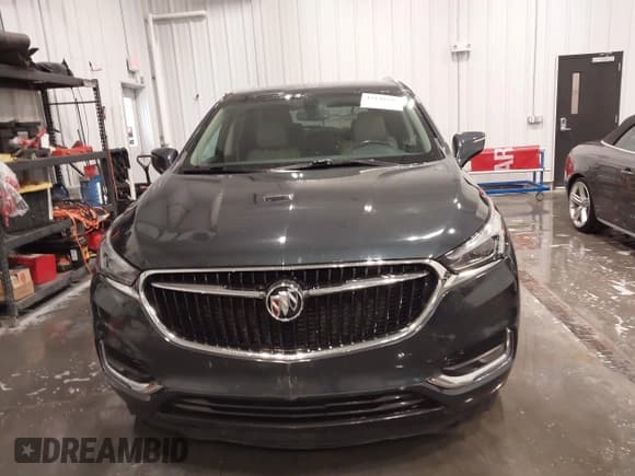 ✅ 2021 Buick Enclave Essence • VIN: 5GAEVAKW5MJ133840 • Lot: 43140499. Wystawiony na IAAI z przebiegiem 71 413 mil. Bezpłatny archiwum sprzedaży aukcyjnych z USA i szczegółowy raport historii pojazdu na DreamBid. Zdjęcie 12.