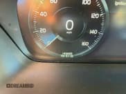 ✅ 2016 Volvo XC90 T6 Momentum • VIN: YV4A22PK3G1092689 • Lot: 96267005. Listed on Copart with 183,000 mi. Free auction sales archive from the USA and detailed vehicle history report at DreamBid. Image 8.