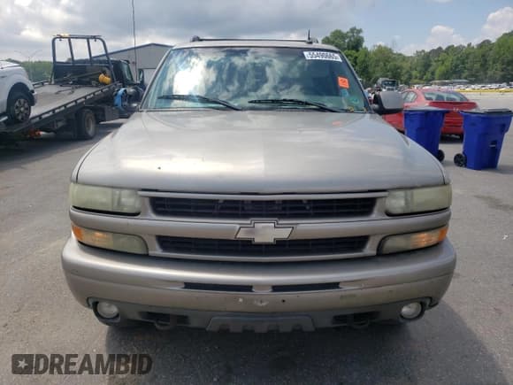 ✅ 2002 Chevrolet Suburban Z71 • VIN: 3GNFK16Z42G348325 • Lot: 55490665. Listed on Copart with 343,745 mi. Free auction sales archive from the USA and detailed vehicle history report at DreamBid. Image 5.