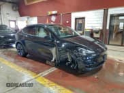 ✅ 2024 Tesla Model Y Long Range • VIN: 7SAYGDEE8RF130300 • Лот: 94892575. Опубликован ранее на Copart с пробегом 19 035 миль. Бесплатный доступ к архиву аукционных продаж из США и подробный отчёт об истории автомобиля на DreamBid. Изображение 4.