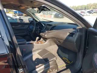 2014 Chevrolet Impala LT z VIN 2G1125S35E9101351, wystawiony jako IAAI lot #43238880 z przebiegiem 172 013 mil mil oraz . Historia ofert i sprzedaży dostępna na DreamBid. Obrazek 5.