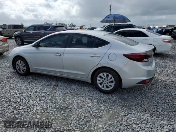 2019 Hyundai Elantra SE with VIN 5NPD74LF5KH493863, listed as a Copart auction lot 84746665 with 155,000 mi miles and Salvage title. Bid and sale history available at DreamBid. Image 2.