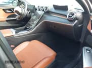 ✅ 2022 Mercedes-Benz C 300 • VIN: W1KAF4GB4NR037871 • Lot: 42719764. Wystawiony na IAAI z przebiegiem 29 602 mil. Bezpłatny archiwum sprzedaży aukcyjnych z USA i szczegółowy raport historii pojazdu na DreamBid. Zdjęcie 5.