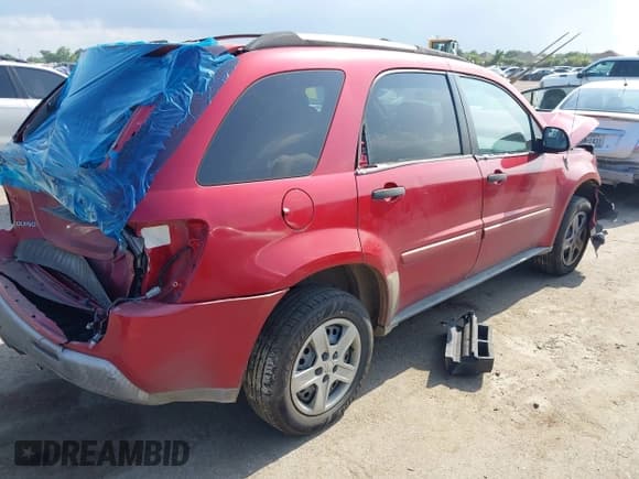 ✅ 2005 Chevrolet Equinox LS • VIN: 2CNDL13F956067933 • Лот: 42431570. Опубликован ранее на IAAI с пробегом 256 824 миль. Бесплатный доступ к архиву аукционных продаж из США и подробный отчёт об истории автомобиля на DreamBid. Изображение 4.