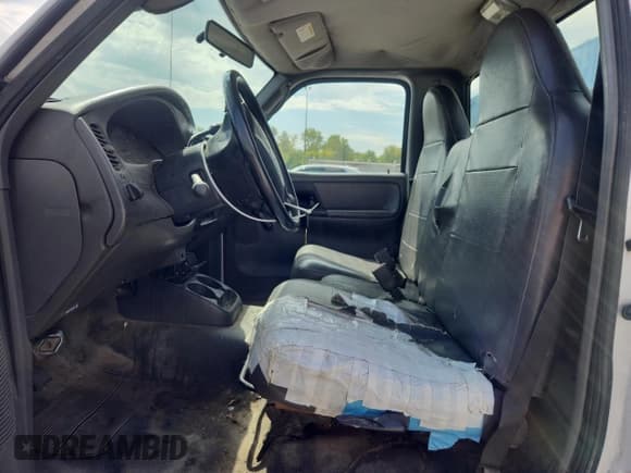 ✅ 2003 Ford Ranger XL Fleet • VIN: 1FTYR10E23PA16562 • Lot: 80197625. Listed on Copart with 205,572 mi. Free auction sales archive from the USA and detailed vehicle history report at DreamBid. Image 7.