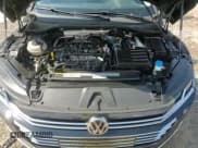 ✅ 2020 Volkswagen Arteon SE • VIN: WVWBR7AN7LE012218 • Lot: 68979595. Listed on Copart with 101,180 mi. Free auction sales archive from the USA and detailed vehicle history report at DreamBid. Image 13.