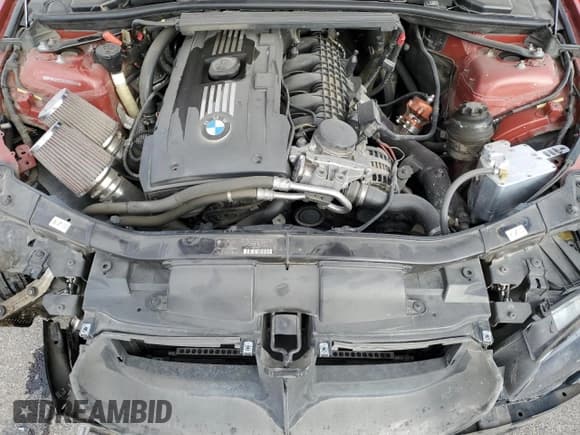 ✅ 2012 BMW 3 Series 335is • VIN: WBAKG1C53CE839842 • Lot: 86601064. Wystawiony na Copart z przebiegiem 103 694 mil. Bezpłatny archiwum sprzedaży aukcyjnych z USA i szczegółowy raport historii pojazdu na DreamBid. Zdjęcie 11.