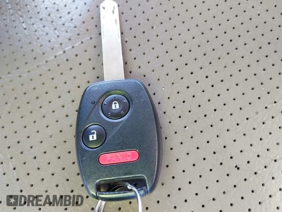 ✅ 2007 Honda Ridgeline RTL • VIN: 2HJYK16507H532498 • Lot: 43757292. Wystawiony na IAAI z przebiegiem 192 302 mil. Bezpłatny archiwum sprzedaży aukcyjnych z USA i szczegółowy raport historii pojazdu na DreamBid. Zdjęcie 11.