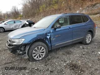 ✅ 2018 Volkswagen Tiguan SEL • VIN: 3VV2B7AX2JM170948 • Лот: 93467515. Опубликован ранее на Copart с пробегом 25 125 миль. Бесплатный доступ к архиву аукционных продаж из США и подробный отчёт об истории автомобиля на DreamBid. Изображение 1.