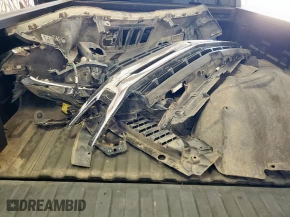 2019 Chevrolet Silverado 1500 LT с VIN 1GCPWCEK1KZ366458, выставлен на аукционе Copart как лот 61998745 с пробегом 74 891 миль миль и Списание • Salvage title. История ставок и продаж доступна на DreamBid. Изображение 12.