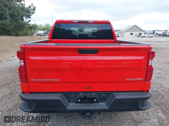 ✅ 2023 Chevrolet Silverado 1500 Custom Trail Boss • VIN: 3GCPDCEK3PG202089 • Lot: 42170434. Wystawiony na IAAI z przebiegiem 55 542 mil. Bezpłatny archiwum sprzedaży aukcyjnych z USA i szczegółowy raport historii pojazdu na DreamBid. Zdjęcie 16.