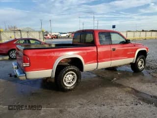 ✅ 1997 Dodge Dakota • VIN: 1B7GG23X0VS187346 • Lot: 79128194. Wystawiony na Copart z przebiegiem 116 778 mil. Bezpłatny archiwum sprzedaży aukcyjnych z USA i szczegółowy raport historii pojazdu na DreamBid. Zdjęcie 3.