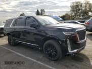 ✅ 2023 Cadillac Escalade ESV 4WD Premium Luxury • VIN: 1GYS4LKL7PR294048 • Lot: 84261744. Wystawiony na Copart z przebiegiem 75 127 mil. Bezpłatny archiwum sprzedaży aukcyjnych z USA i szczegółowy raport historii pojazdu na DreamBid. Zdjęcie 4.