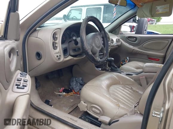 ✅ 2005 Pontiac Bonneville SE • VIN: 1G2HX52K95U210921 • Lot: 42156734. Listed on IAAI with Not provided. Free auction sales archive from the USA and detailed vehicle history report at DreamBid. Image 5.