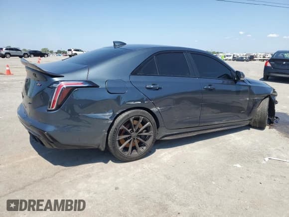 ✅ 2022 Cadillac CT4-V Blackwing • VIN: 1G6D75RP1N0411024 • Лот: 69194735. Опубликован ранее на Copart с пробегом 30 283 миль. Бесплатный доступ к архиву аукционных продаж из США и подробный отчёт об истории автомобиля на DreamBid. Изображение 3.