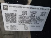 ✅ 2026 Chevrolet Equinox FWD LT • VIN: 3GNAXHEG5TL107709 • Lot: 43041011. Wystawiony na IAAI z przebiegiem 1 987 mil. Bezpłatny archiwum sprzedaży aukcyjnych z USA i szczegółowy raport historii pojazdu na DreamBid. Zdjęcie 9.