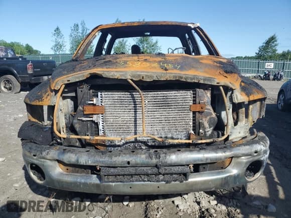 ✅ 2004 Dodge 2500 SLT • VIN: 3D7KA28C34G108457 • Lot: 60874435. Wystawiony na Copart z przebiegiem Nie podano. Bezpłatny archiwum sprzedaży aukcyjnych z USA i szczegółowy raport historii pojazdu na DreamBid. Zdjęcie 5.