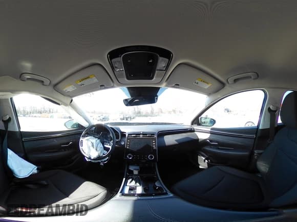 ✅ 2022 Hyundai Tucson Preferred • VIN: KM8JBCAE7NU065076 • Lot: 41769597. Wystawiony na IAAI z przebiegiem 20 813 mil. Bezpłatny archiwum sprzedaży aukcyjnych z USA i szczegółowy raport historii pojazdu na DreamBid. Zdjęcie 19.