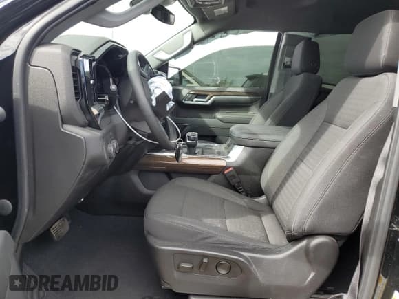 ✅ 2023 Chevrolet Silverado 1500 • VIN: 1GCPADE88PZ317807 • Лот: 47824225. Опубликован ранее на Copart с пробегом 22 571 миль. Бесплатный доступ к архиву аукционных продаж из США и подробный отчёт об истории автомобиля на DreamBid. Изображение 7.