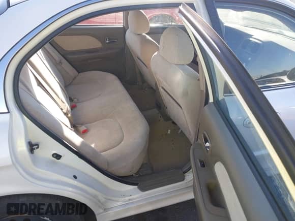 2004 Hyundai Sonata z VIN KMHWF25S84A016263, wystawiony jako IAAI lot #41767003 z przebiegiem 140 301 mil mil oraz . Historia ofert i sprzedaży dostępna na DreamBid. Obrazek 8.