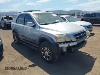 ✅ 2005 Kia Sorento LX • VIN: KNDJD733255389287 • Lot: 43258935. Wystawiony na IAAI z przebiegiem 154 942 mil. Bezpłatny archiwum sprzedaży aukcyjnych z USA i szczegółowy raport historii pojazdu na DreamBid. Zdjęcie 1.