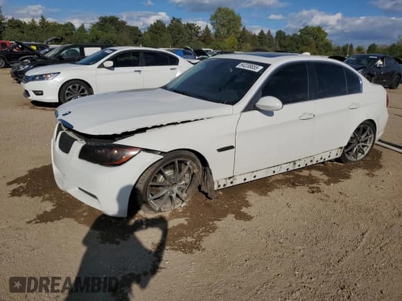 ✅ 2007 BMW 3 Series 335i • VIN: WBAVB73527VH21952 • Лот: 84238655. Опубликован ранее на Copart с пробегом 159 707 миль. Бесплатный доступ к архиву аукционных продаж из США и подробный отчёт об истории автомобиля на DreamBid. Изображение 1.