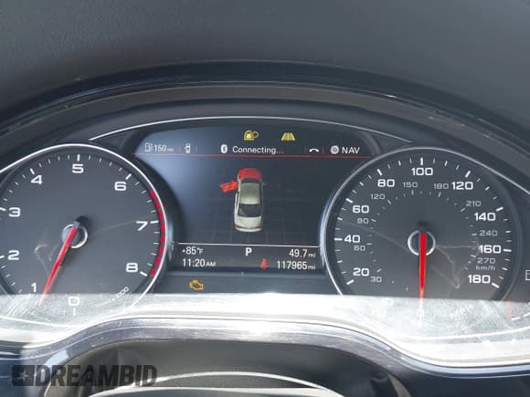 ✅ 2013 Audi A8 3.0L • VIN: WAURGAFDXDN012925 • Lot: 42253225. Wystawiony na IAAI z przebiegiem 117 965 mil. Bezpłatny archiwum sprzedaży aukcyjnych z USA i szczegółowy raport historii pojazdu na DreamBid. Zdjęcie 7.