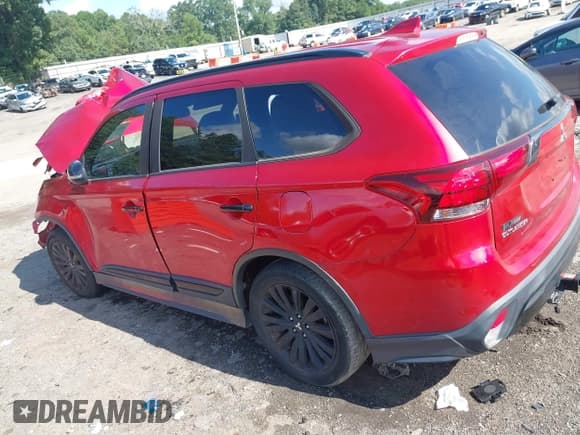 ✅ 2020 Mitsubishi Outlander SE • VIN: JA4AD3A31LZ006077 • Лот: 42936155. Опубликован ранее на IAAI с пробегом 167 716 миль. Бесплатный доступ к архиву аукционных продаж из США и подробный отчёт об истории автомобиля на DreamBid. Изображение 3.