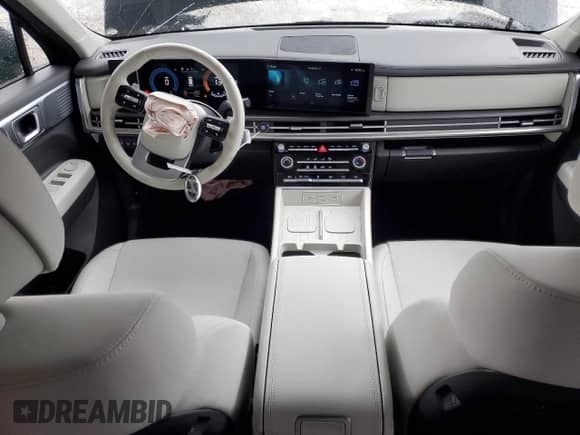 2025 Hyundai Santa Fe SE с VIN 5NMP14GL0SH090398, выставлен на аукционе Copart как лот 44626885 с пробегом 2 146 миль миль и Списание • Salvage title. История ставок и продаж доступна на DreamBid. Изображение 8.