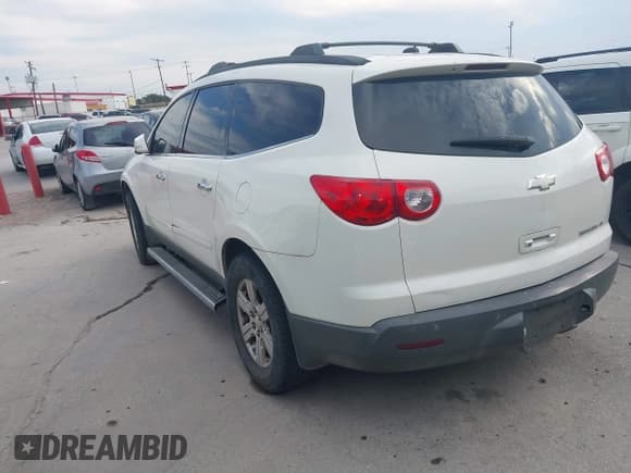 ✅ 2012 Chevrolet Traverse 2LT • VIN: 1GNKRJED5CJ296784 • Lot: 43477113. Listed on IAAI with 173,192 mi. Free auction sales archive from the USA and detailed vehicle history report at DreamBid. Image 3.