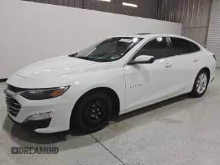 2019 Chevrolet Malibu LT z VIN 1G1ZD5ST4KF108260, wystawiony jako Copart lot #84009535 z przebiegiem 131 371 mil mil oraz Czysty tytuł • Clean title. Historia ofert i sprzedaży dostępna na DreamBid. Obrazek 1.