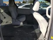 ✅ 2012 Toyota Sienna • VIN: 5TDZK3DC0CS233658 • Лот: 82116745. Опубликован ранее на Copart с пробегом 197 533 миль. Бесплатный доступ к архиву аукционных продаж из США и подробный отчёт об истории автомобиля на DreamBid. Изображение 11.