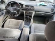 ✅ 1996 Honda Accord LX • VIN: 1HGCD563XTA173282 • Лот: 90094945. Опубликован ранее на Copart с пробегом 221 657 миль. Бесплатный доступ к архиву аукционных продаж из США и подробный отчёт об истории автомобиля на DreamBid. Изображение 8.
