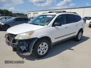 ✅ 2009 Chevrolet Traverse LS • VIN: 1GNER13D19S181120 • Lot: 80111815. Wystawiony na Copart z przebiegiem 126 393 mil. Bezpłatny archiwum sprzedaży aukcyjnych z USA i szczegółowy raport historii pojazdu na DreamBid. Zdjęcie 1.