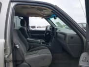 ✅ 2006 Chevrolet Silverado 1500 LT1 • VIN: 2GCEK13Z661285784 • Лот: 41936204. Опубликован ранее на IAAI с пробегом 257 950 миль. Бесплатный доступ к архиву аукционных продаж из США и подробный отчёт об истории автомобиля на DreamBid. Изображение 5.