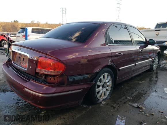 ✅ 2005 Hyundai Sonata GLS • VIN: KMHWF35H95A147441 • Лот: 44330375. Опубликован ранее на Copart с пробегом 105 994 миль. Бесплатный доступ к архиву аукционных продаж из США и подробный отчёт об истории автомобиля на DreamBid. Изображение 3.