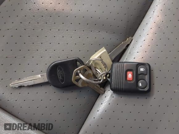 ✅ 2006 Ford Freestyle SEL • VIN: 1FMDK05176GA00604 • Лот: 43752309. Опубликован ранее на IAAI с пробегом 160 301 миль. Бесплатный доступ к архиву аукционных продаж из США и подробный отчёт об истории автомобиля на DreamBid. Изображение 11.