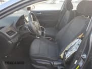 ✅ 2018 Hyundai Accent SE • VIN: 3KPC24A34JE011857 • Лот: 82769324. Опубликован ранее на Copart с пробегом 118 164 миль. Бесплатный доступ к архиву аукционных продаж из США и подробный отчёт об истории автомобиля на DreamBid. Изображение 7.