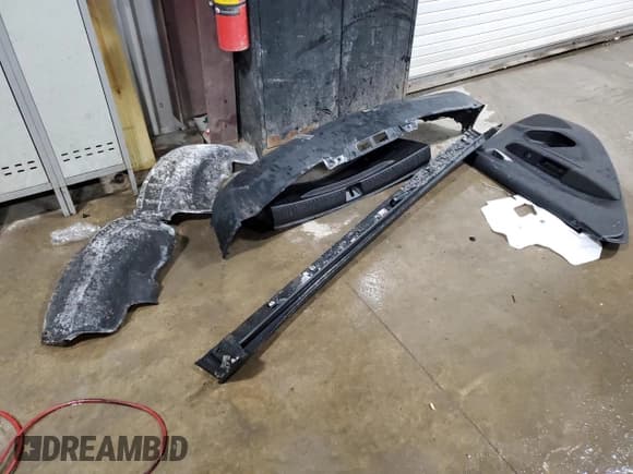 ✅ 2023 Chevrolet Bolt EV 1LT • VIN: 1G1FW6S06P4186499 • Lot: 43376795. Wystawiony na Copart z przebiegiem 30 311 mil. Bezpłatny archiwum sprzedaży aukcyjnych z USA i szczegółowy raport historii pojazdu na DreamBid. Zdjęcie 12.