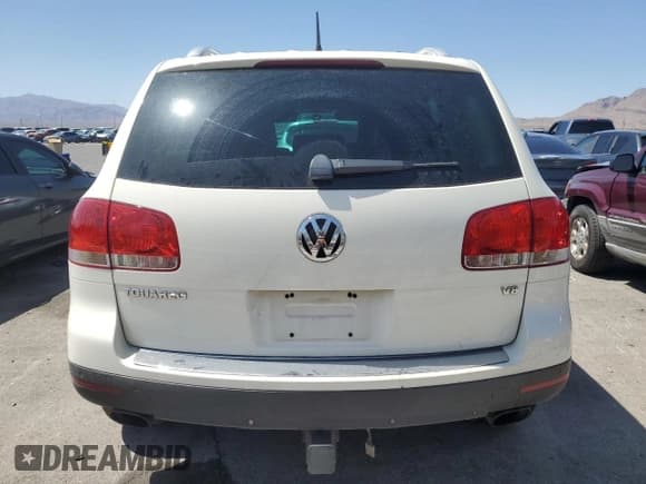 ✅ 2007 Volkswagen Touareg • VIN: WVGZB77L57D056301 • Lot: 60567515. Wystawiony na Copart z przebiegiem 192 922 mil. Bezpłatny archiwum sprzedaży aukcyjnych z USA i szczegółowy raport historii pojazdu na DreamBid. Zdjęcie 6.