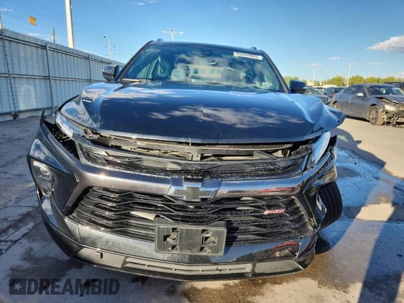 2024 Chevrolet Blazer RS z VIN 3GNKBKRS9RS187013, wystawiony jako Copart lot #85504805 z przebiegiem 25 555 mil mil oraz Szkoda całkowita • Salvage title. Historia ofert i sprzedaży dostępna na DreamBid. Obrazek 5.