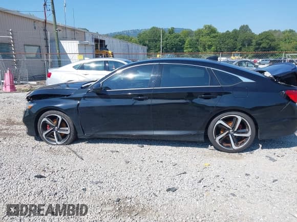 ✅ 2020 Honda Accord Sport • VIN: 1HGCV1F33LA104780 • Lot: 43006518. Wystawiony na IAAI z przebiegiem 113 438 mil. Bezpłatny archiwum sprzedaży aukcyjnych z USA i szczegółowy raport historii pojazdu na DreamBid. Zdjęcie 14.