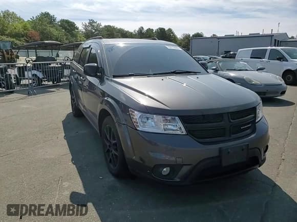 ✅ 2017 Dodge Journey GT • VIN: 3C4PDDEG4HT639576 • Лот: 70773065. Опубликован ранее на Copart с пробегом 95 222 миль. Бесплатный доступ к архиву аукционных продаж из США и подробный отчёт об истории автомобиля на DreamBid. Изображение 14.