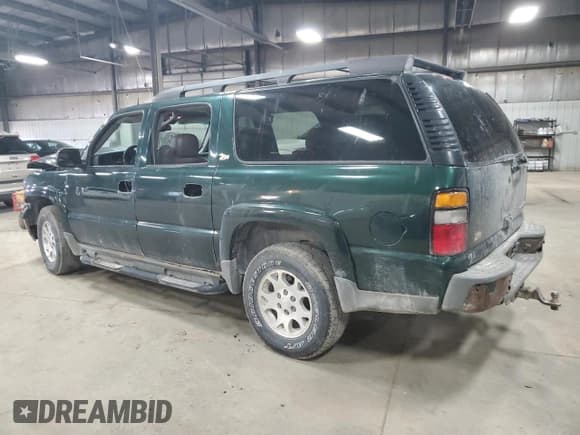 ✅ 2004 Chevrolet Suburban Z71 • VIN: 3GNFK16Z54G285612 • Лот: 56174655. Опубликован ранее на Copart с пробегом 239 631 миль. Бесплатный доступ к архиву аукционных продаж из США и подробный отчёт об истории автомобиля на DreamBid. Изображение 2.